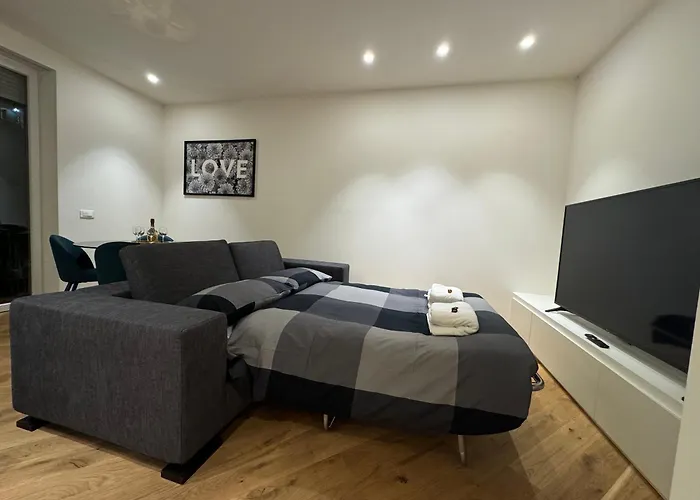 Bellina Hi Tech Apartment *